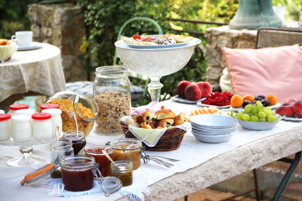Les Rosees Mougins Buitenkant foto
