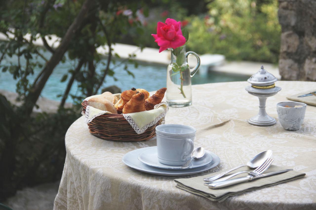 Les Rosees Mougins Buitenkant foto