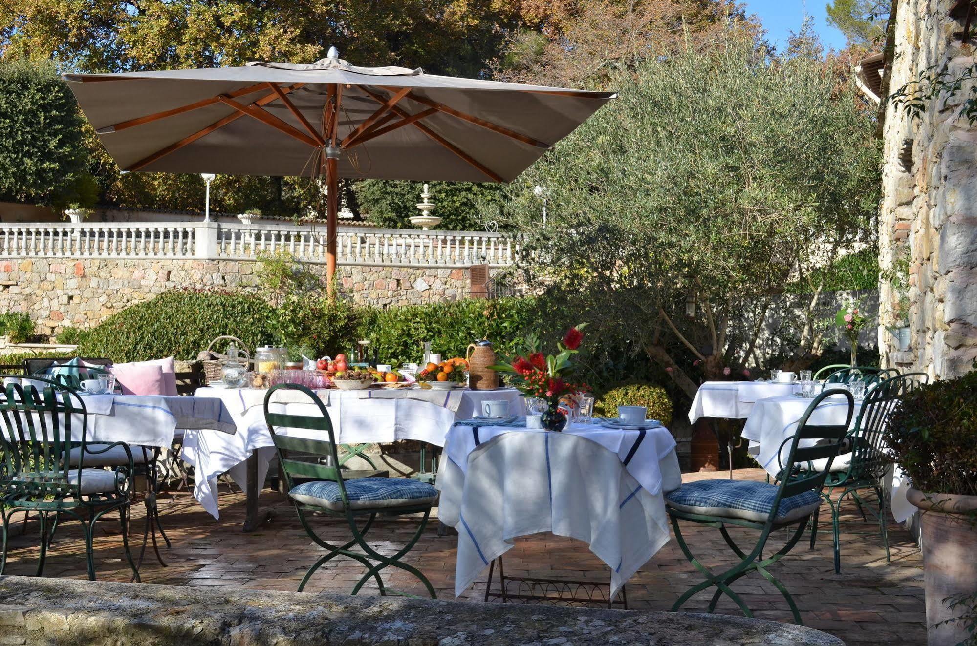 Les Rosees Mougins Buitenkant foto